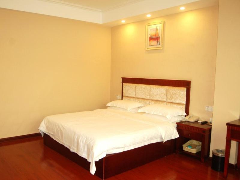 Greentree Inn Guangdong Shantou Chaoyang Mianxi Road Business Hotel Ngoại thất bức ảnh