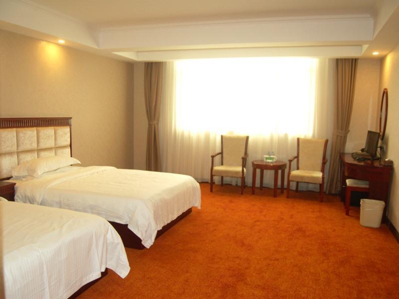 Greentree Inn Guangdong Shantou Chaoyang Mianxi Road Business Hotel Ngoại thất bức ảnh